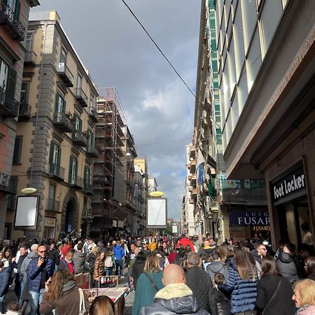 Toledo Aragon Panzió Nápoly Kültér fotó